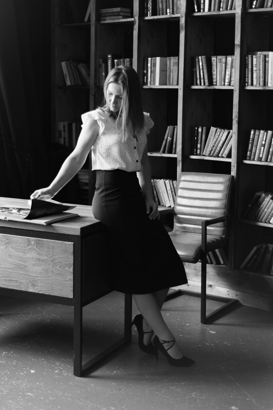author writing crime novel at desk